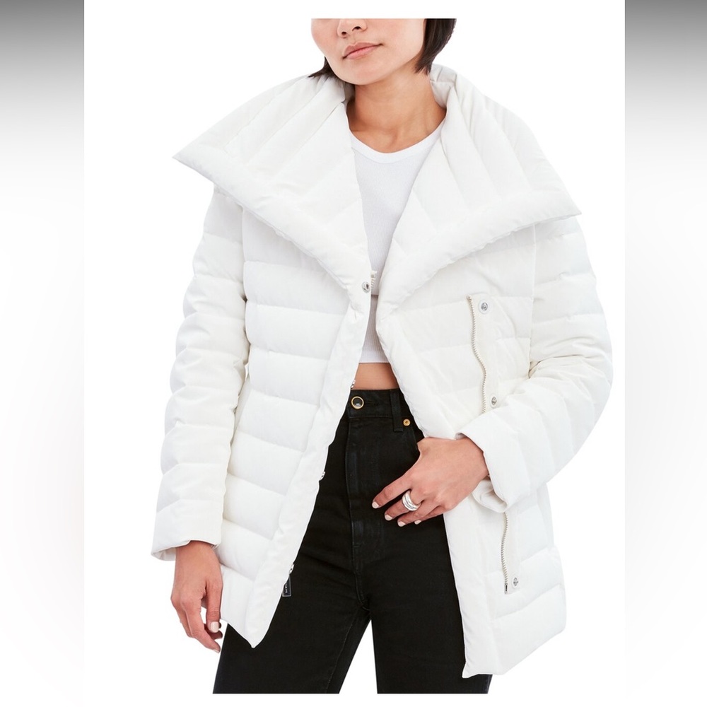 Dawn Levy Elegant White Puffer Jacket